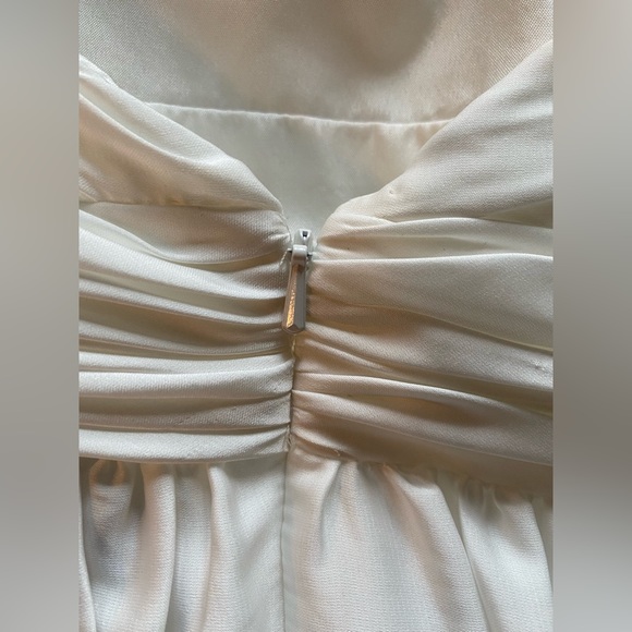 Mac Duggar Chiffon Halter Gown White - Picture 9 of 13